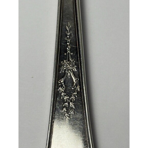 1847 Rogers Bros 1924 Ancestral Meat Serving Fork Antique Victorian Silverplate - Picture 4 of 7